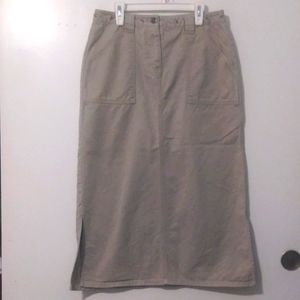 Style & Co Beige Denim Skirt Size 6P. Like new!